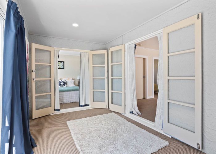  at 68 Archibald Road, Kelston, Waitakere City, Auckland