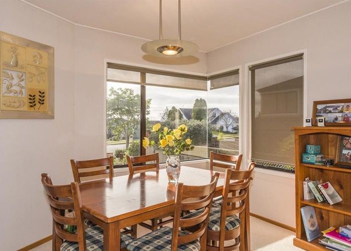  at 15A Gillard Place, Eastern Beach, Manukau City, Auckland
