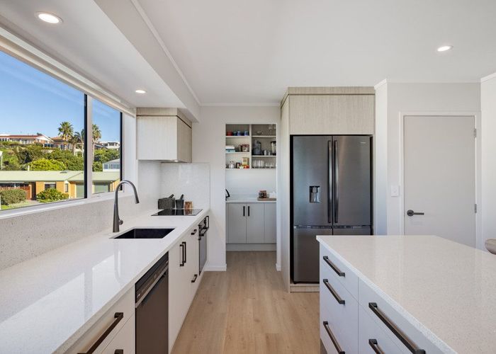  at 10 Seaway Terrace, Otumoetai, Tauranga, Bay Of Plenty
