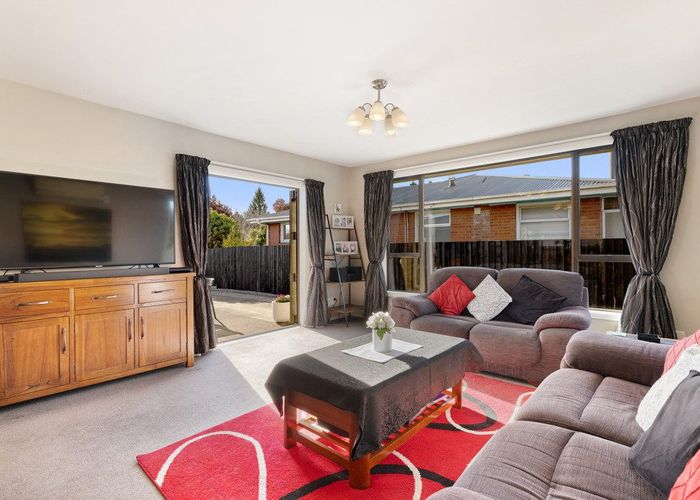  at 74 Farrington Avenue, Bishopdale, Christchurch City, Canterbury