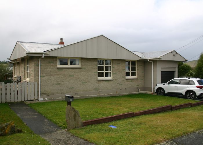  at 8 Mount Street, Waikouaiti, Waikouaiti