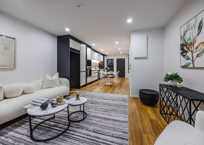  at 3 / 1 Photinia Place, Botany Downs, Manukau City, Auckland