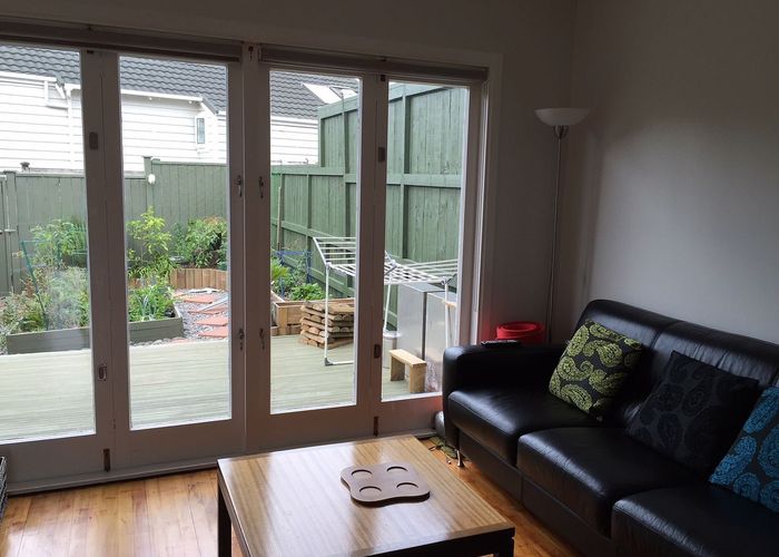  at 4/5 Aratonga Avenue, Greenlane, Auckland City, Auckland