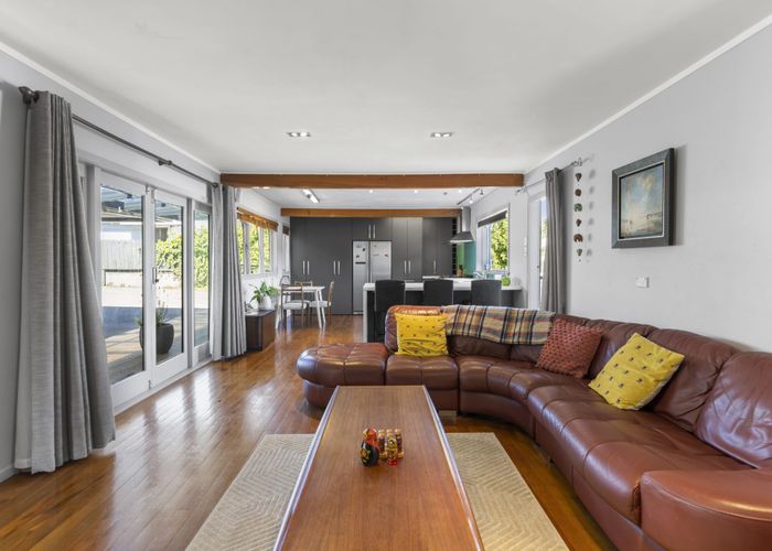  at 49 Vincent Street, Howick, Auckland