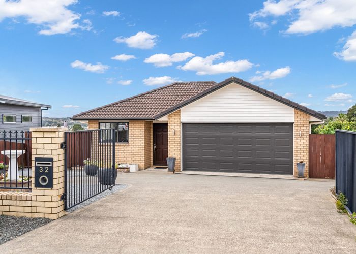  at 32 Pebble Beach Boulevard, Kamo, Whangarei, Northland
