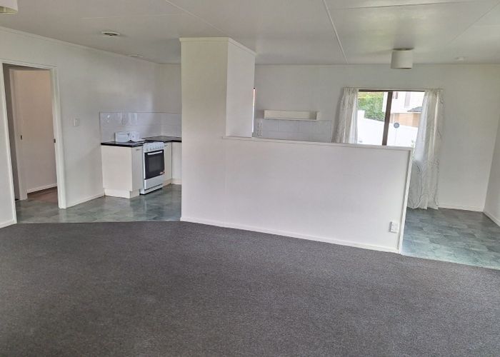  at 1/42 Tudor Road, Henderson, Waitakere City, Auckland