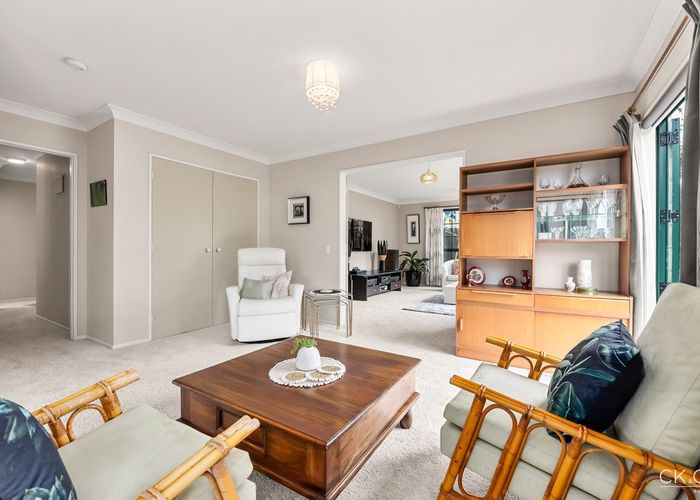  at 2/118 Whites Line East, Waiwhetu, Lower Hutt, Wellington