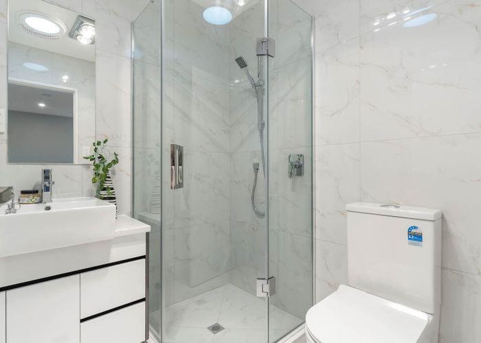  at 8/273 Mt Albert Road, Sandringham, Auckland City, Auckland