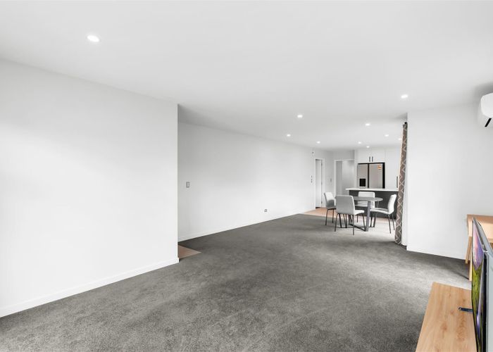  at 6 Faversham Lane, Casebrook, Christchurch