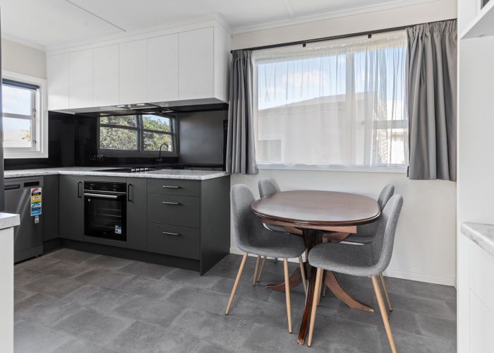  at 5B Somerset Grove, Parkvale, Tauranga