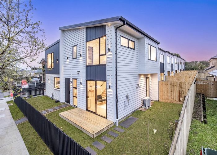 at 8A Milton Road, Papatoetoe, Manukau City, Auckland