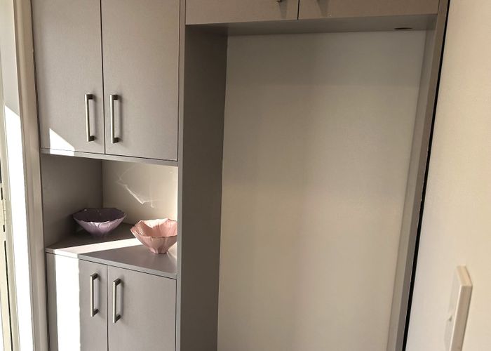  at 2/15 Campbell Road, Royal Oak, Auckland City, Auckland