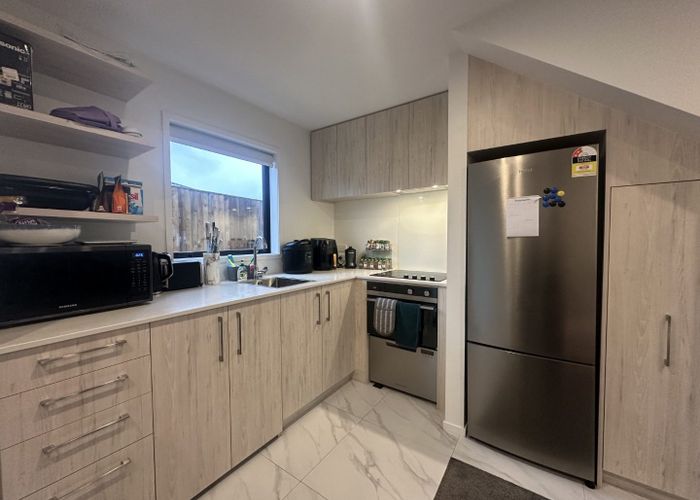  at 7/170 Don Buck Road, Massey, Waitakere City, Auckland