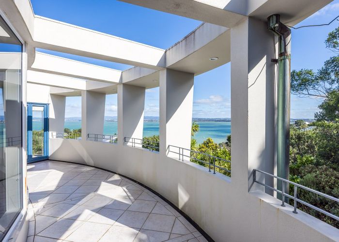  at 82 Hadfield Street, Beach Haven, North Shore City, Auckland