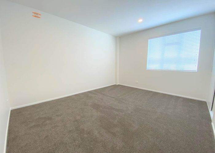  at 5/2 Hazel Avenue, Mount Roskill, Auckland City, Auckland
