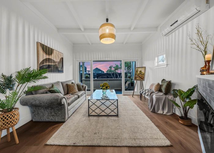  at 4050 Great North Road, Glen Eden, Waitakere City, Auckland