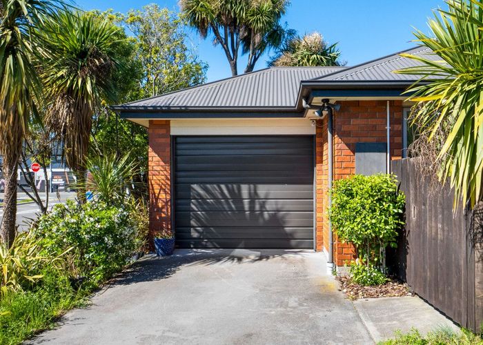  at 17 Picton Avenue, Riccarton, Christchurch City, Canterbury