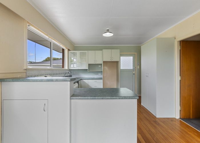  at 7 Severn Place, Spotswood, New Plymouth, Taranaki