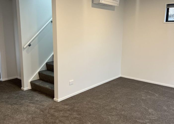  at 2/114 Cranford Street, St. Albans, Christchurch City, Canterbury
