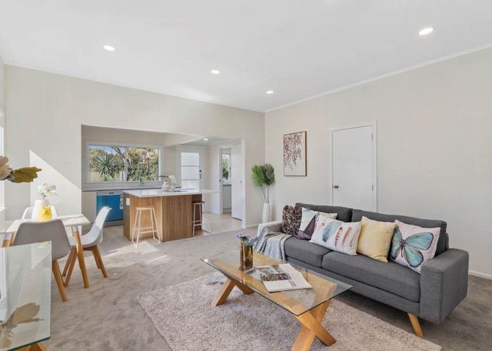  at 1/6 Nile Road, Milford, Auckland
