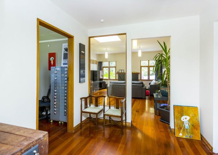  at 7 Elmslie Road, Pinehaven, Upper Hutt