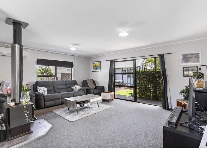  at 79B Beach Road, Pahurehure, Papakura