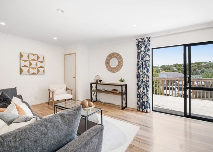  at 1/7 Leiden Place, Tōtara Vale, Auckland