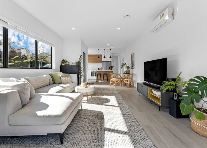 at 24 Jezero Drive, Massey, Waitakere City, Auckland