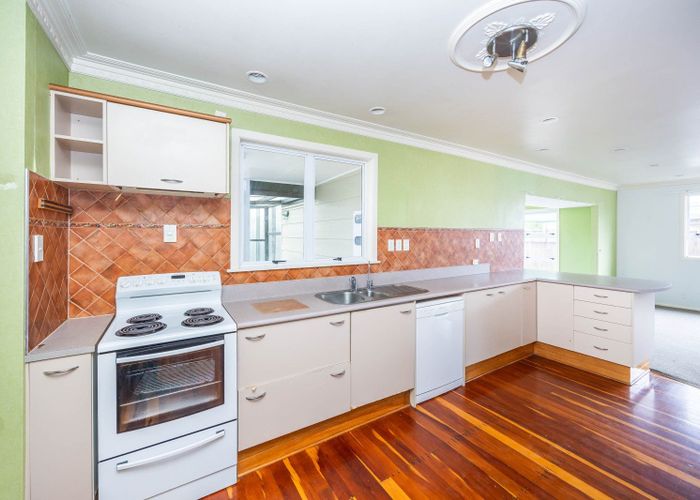  at 27 Fuchsia Avenue, Pukete, Hamilton, Waikato