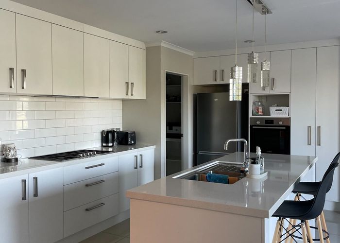  at 16 Wetherby Road, Flagstaff, Hamilton, Waikato