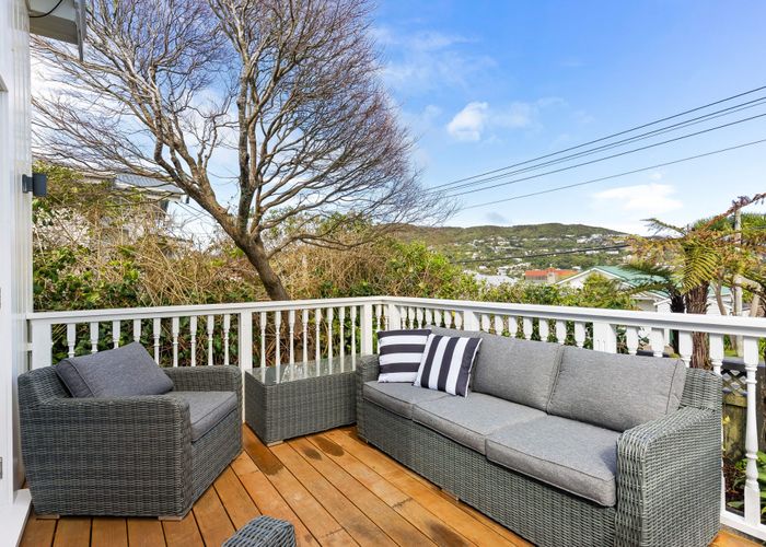 at 17 Cooper Street, Karori, Wellington, Wellington
