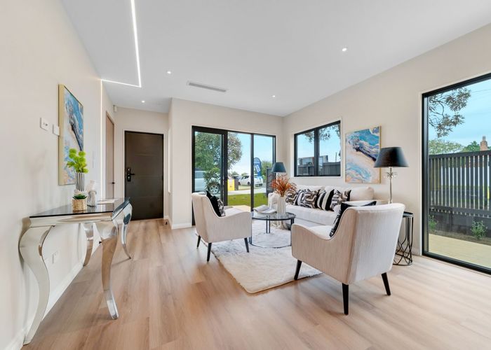  at 42d Church Road, Mangere Bridge, Manukau City, Auckland