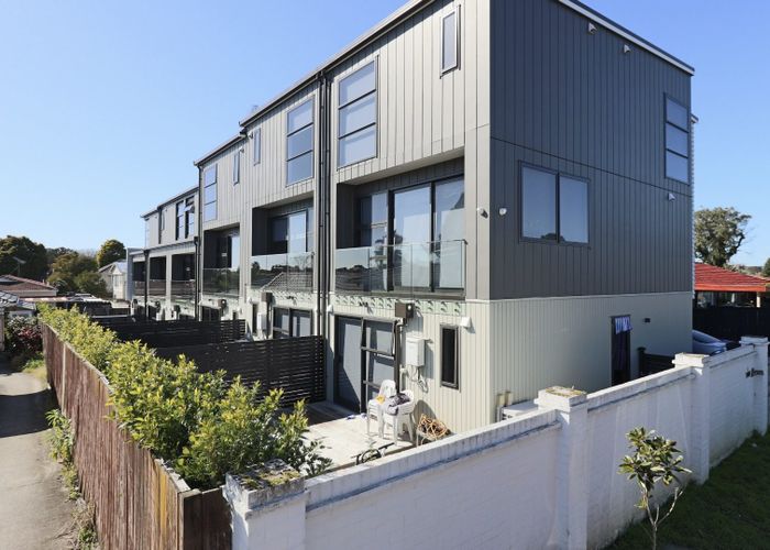  at 3C Wilbur Place, Sunnyhills, Manukau City, Auckland
