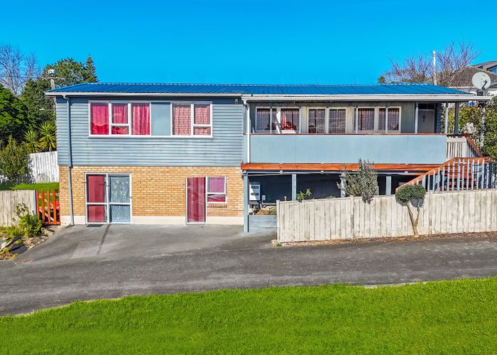  at 39 Sunnyside road, Sunnyvale, Waitakere City, Auckland