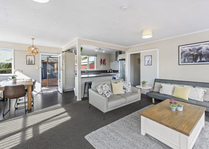  at 9B Holden Avenue, Holdens Bay, Rotorua
