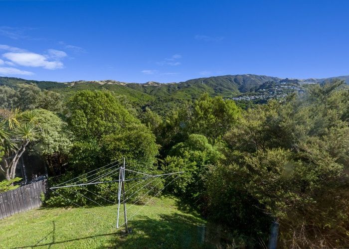  at 18 Edgeware Road, Wilton, Wellington