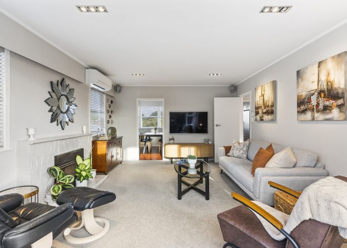  at 1/37 Sunnynook Road, Forrest Hill, Auckland