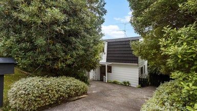  at 11 Gails Drive, Albany