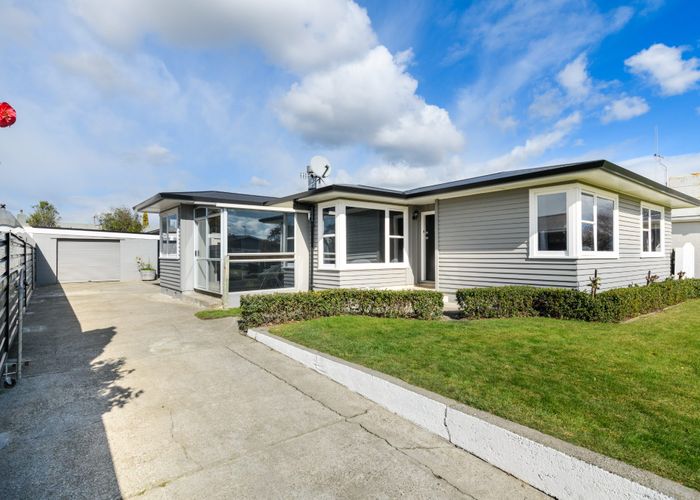  at 6 Anakiwa Street, Kelvin Grove, Palmerston North