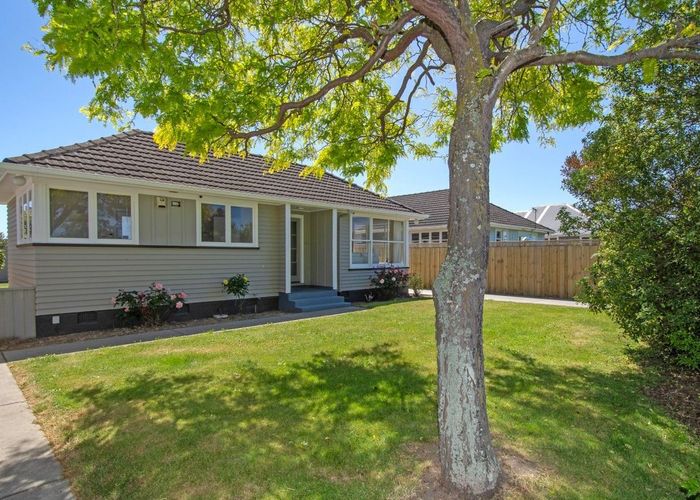  at 75 Bower Avenue, New Brighton, Christchurch