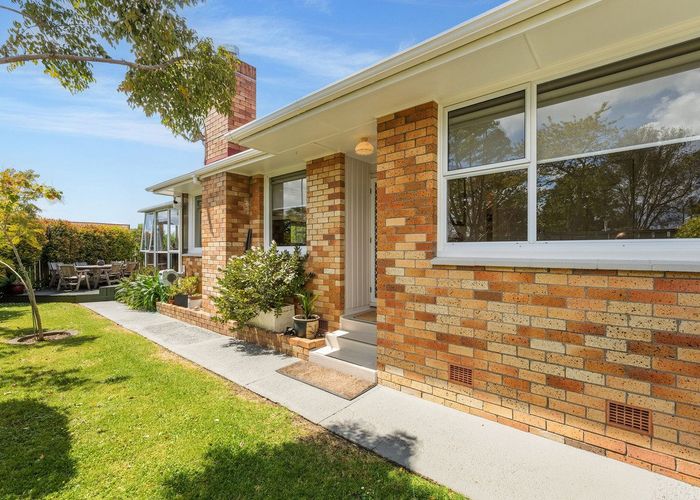  at 2 Rimu Street, Gate Pa, Tauranga, Bay Of Plenty