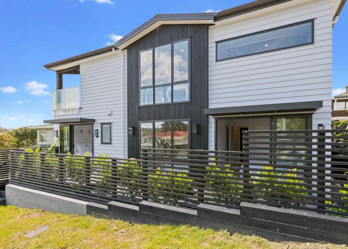  at 12A Tiber Road, Forrest Hill, Auckland