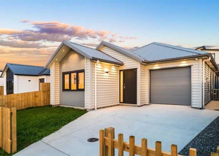  at 25 whakairo crescent, Gulf Harbour, Rodney, Auckland