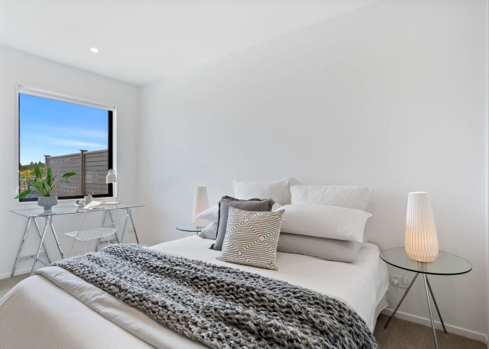  at 5/18 Paraone Crescent, Takanini, Papakura, Auckland