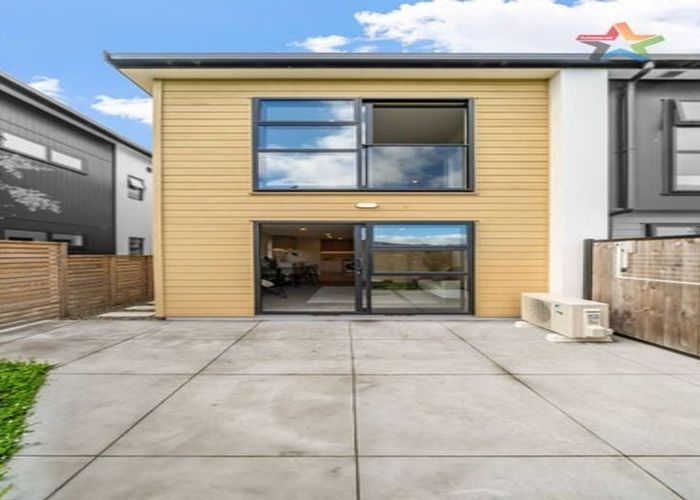  at 25 Te Ara o Papatahi, Wainuiomata, Lower Hutt