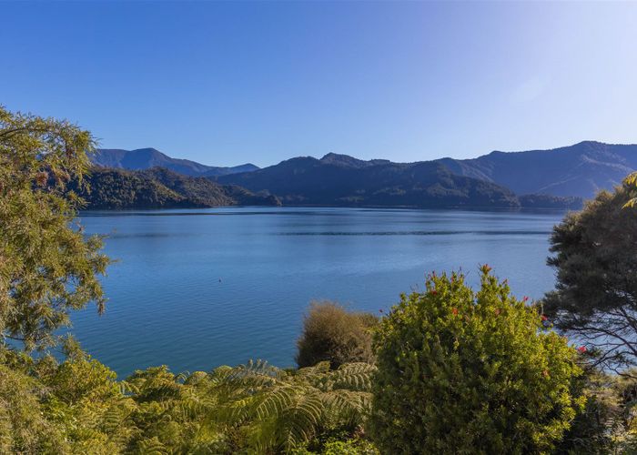  at 30 Lawrence Road, PORTAGE