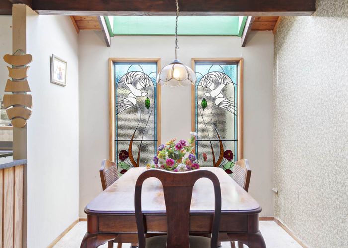  at 2/53 Churchill Road, Murrays Bay, Auckland