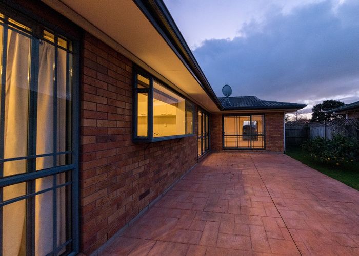  at 29 Millington Pl, Huntington Park, Manukau City, Auckland