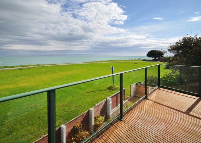  at 26 Aputa Avenue, Te Puru, Thames