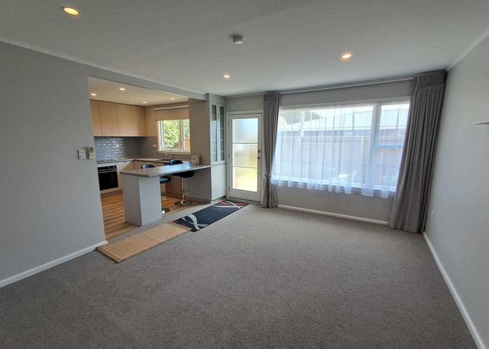  at 1/9 Curletts Road, Sockburn, Christchurch City, Canterbury